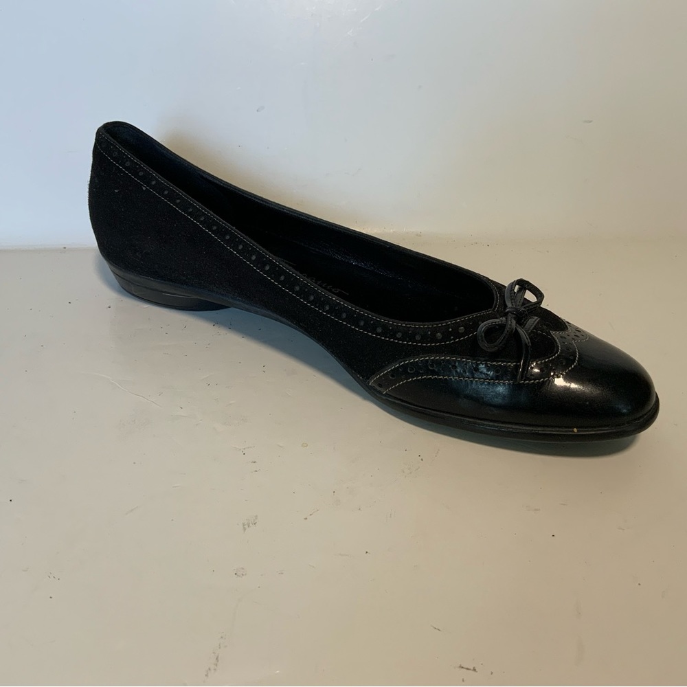 Salvatore Feraagamo Black Suede and Patent Ballet Flats